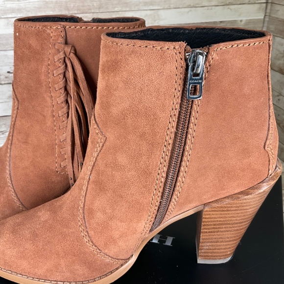 Coach Westyn Saddle Suede Fringe Western Boho short booties 8.5 - Picture 3 of 12
